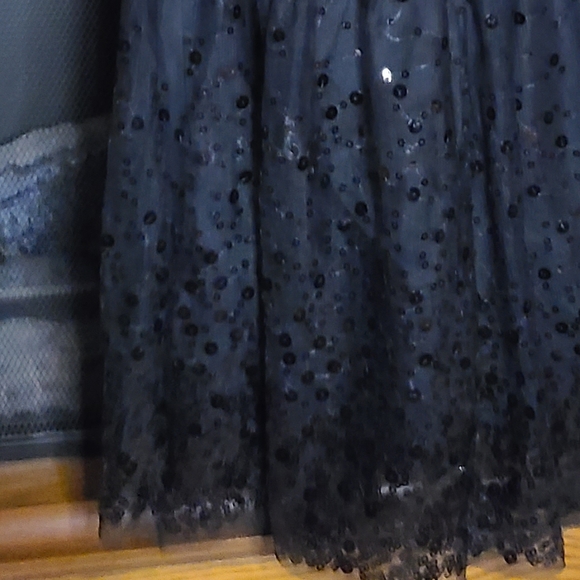 Dress - Picture 5 of 5